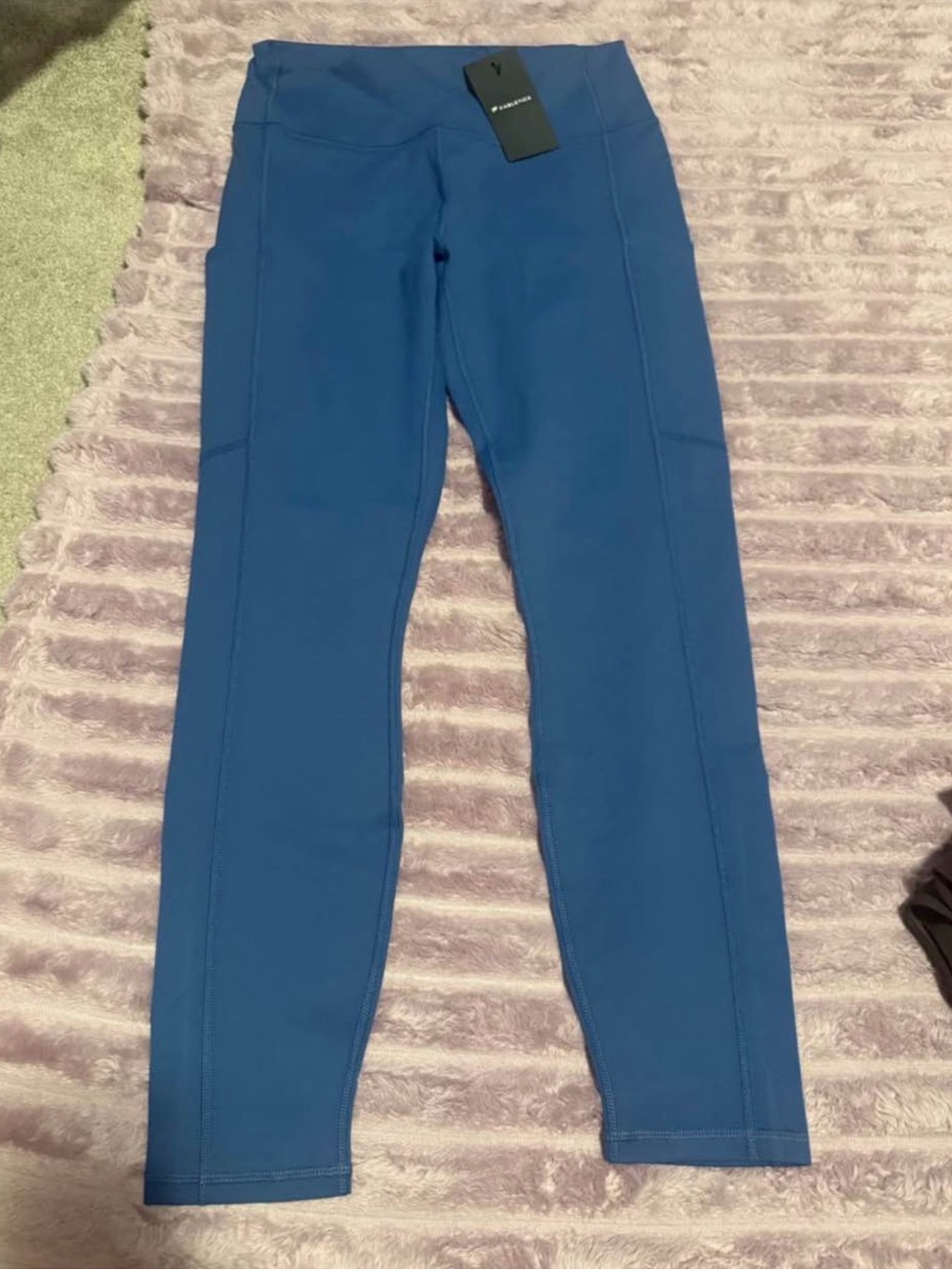 Fabletics leggings with pockets